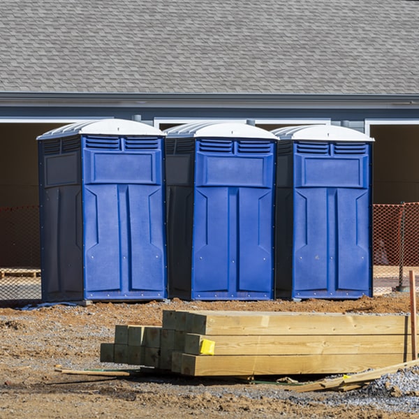 what is the maximum capacity for a single porta potty in Starlight PA